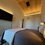 88 Miglia فندق مبيت وإفطار 4*