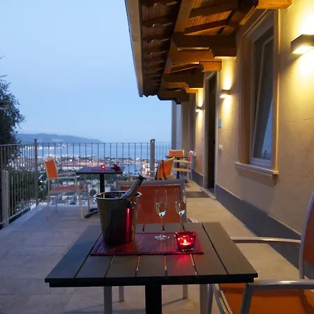 88 Miglia فندق مبيت وإفطار 4*